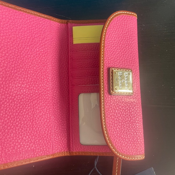 Dooney &Bourke Wallet - Picture 3 of 6